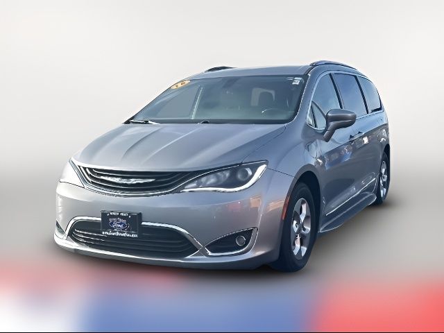 2018 Chrysler Pacifica Hybrid Touring L