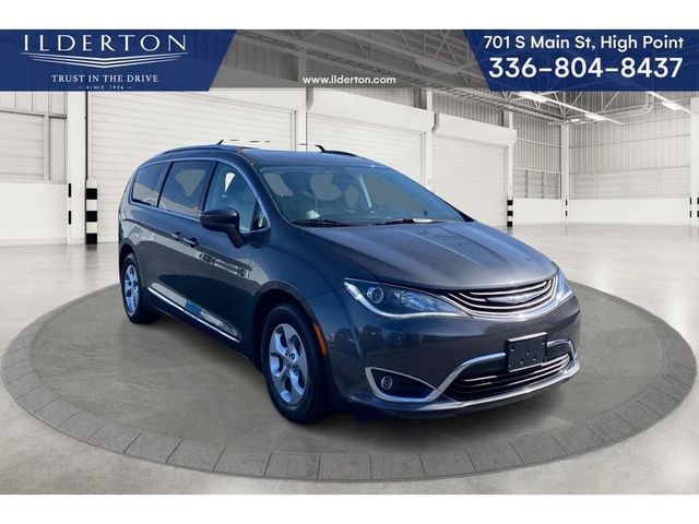 2018 Chrysler Pacifica Hybrid Touring L