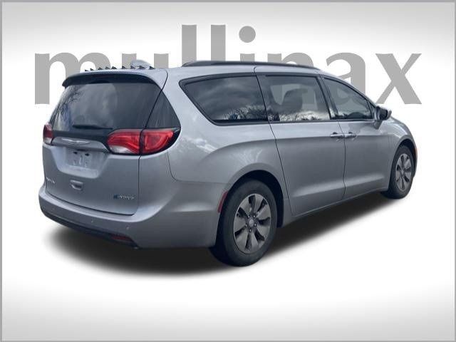 2018 Chrysler Pacifica Hybrid Touring L