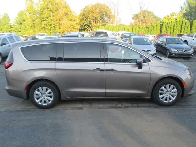 2018 Chrysler Pacifica L