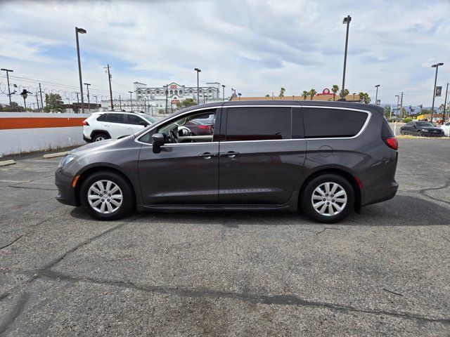 2018 Chrysler Pacifica L