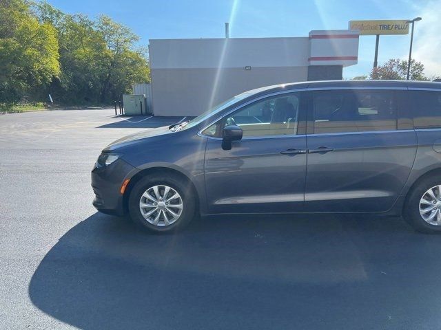 2018 Chrysler Pacifica LX