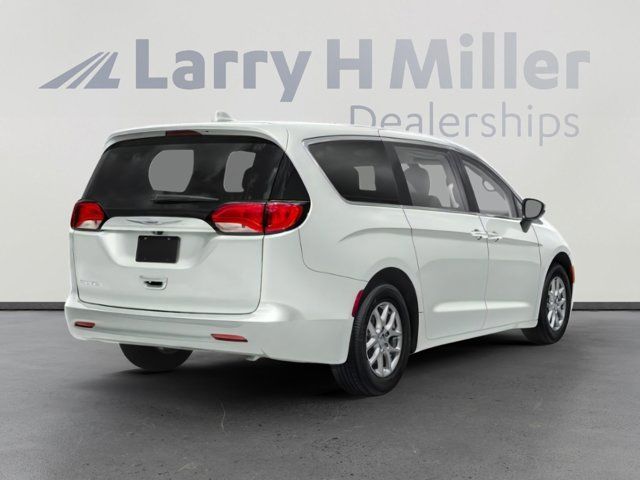 2018 Chrysler Pacifica LX