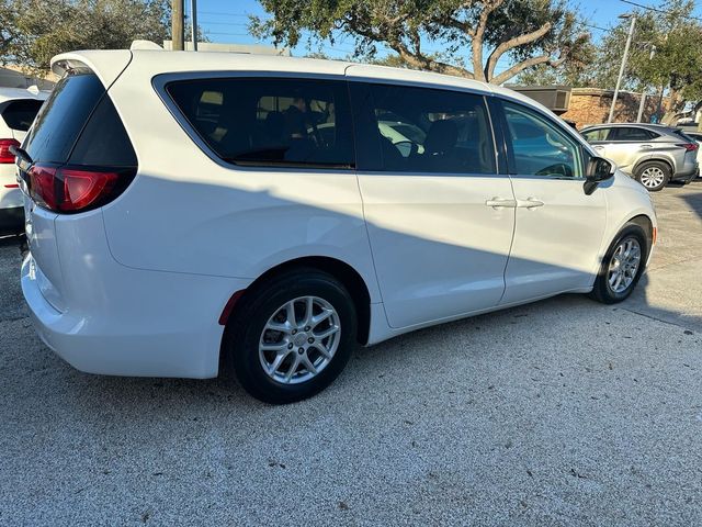 2018 Chrysler Pacifica LX