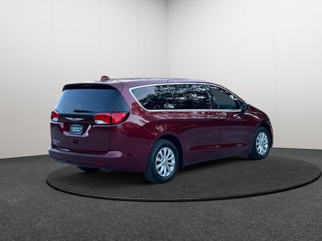 2018 Chrysler Pacifica LX