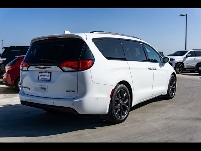 2018 Chrysler Pacifica Limited