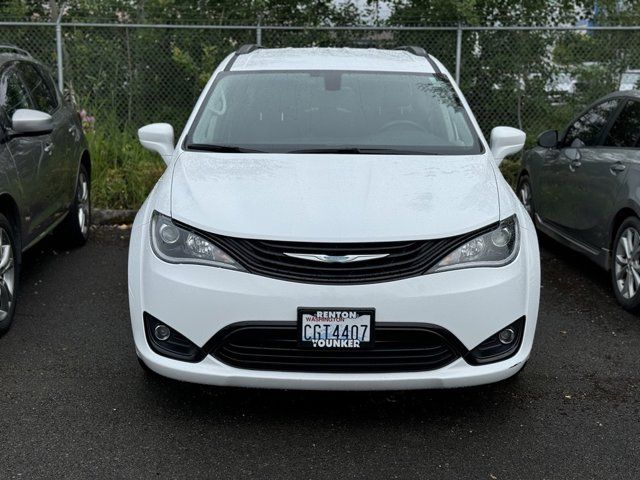 2018 Chrysler Pacifica Hybrid Touring L