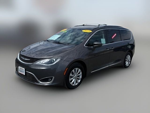 2018 Chrysler Pacifica Touring-L