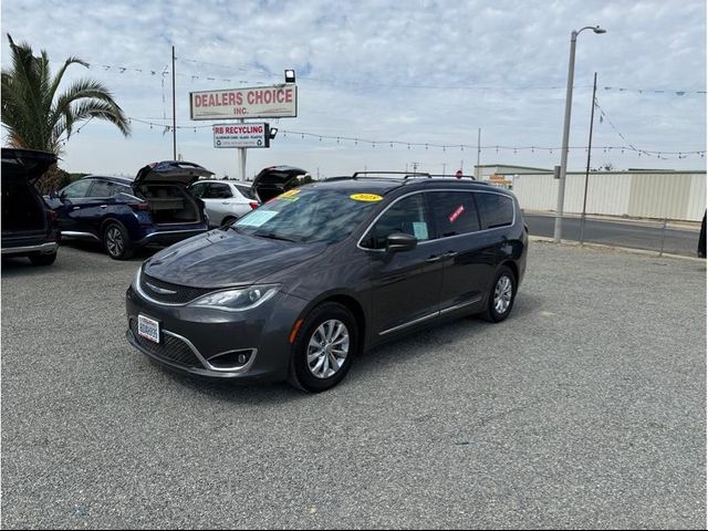 2018 Chrysler Pacifica Touring-L