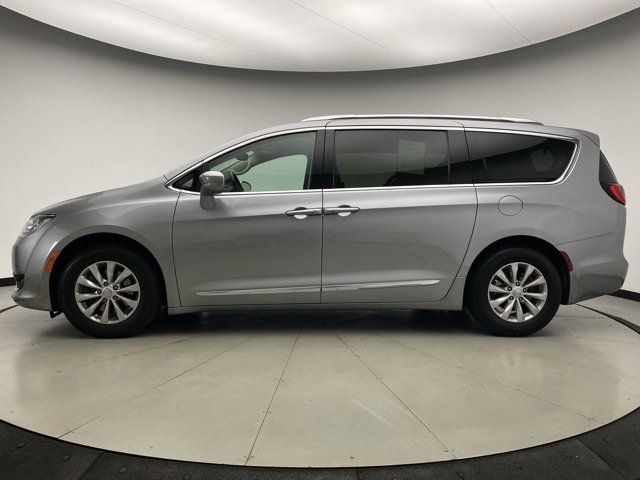 2018 Chrysler Pacifica Touring-L