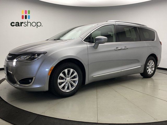 2018 Chrysler Pacifica Touring-L