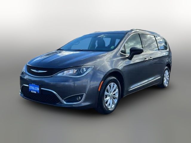 2018 Chrysler Pacifica Touring-L