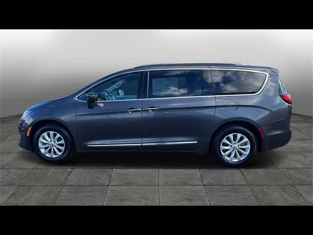 2018 Chrysler Pacifica Touring-L