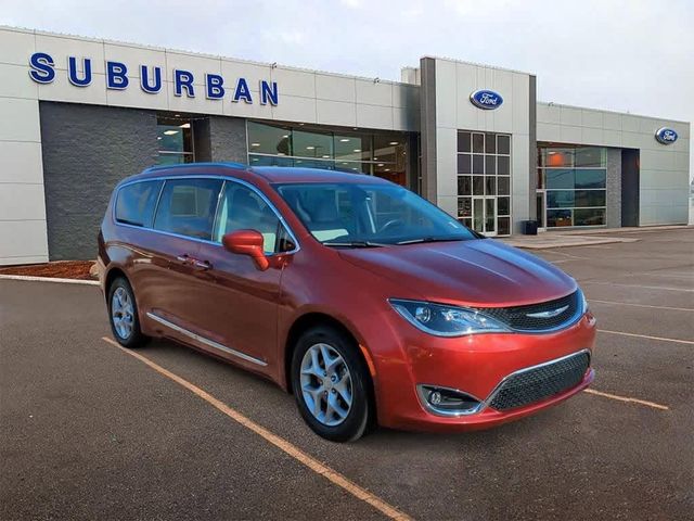 2018 Chrysler Pacifica Touring-L Plus