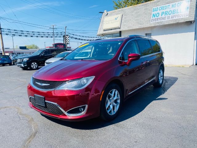 2018 Chrysler Pacifica Touring-L