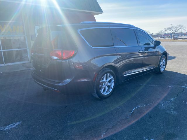 2018 Chrysler Pacifica Touring-L Plus