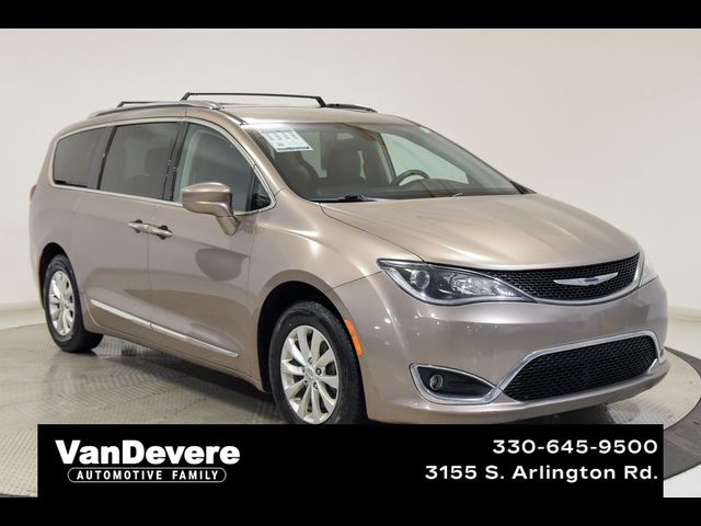 2018 Chrysler Pacifica Touring-L