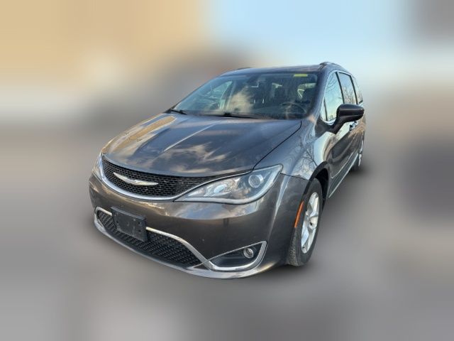 2018 Chrysler Pacifica Touring-L