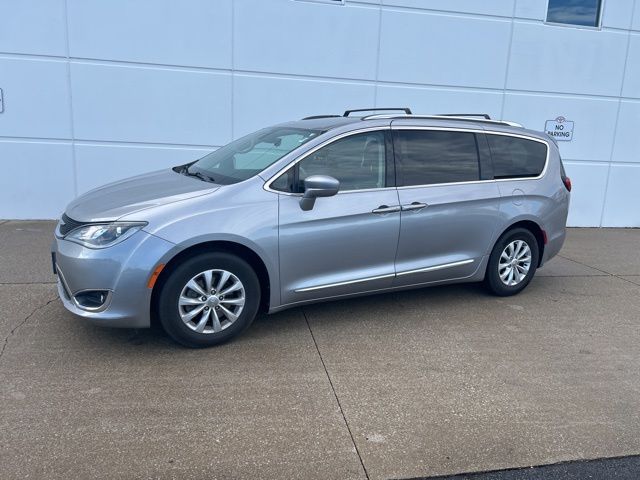 2018 Chrysler Pacifica Touring-L