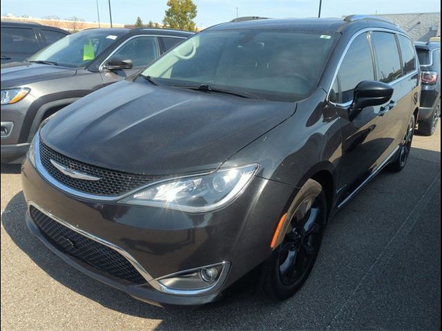 2018 Chrysler Pacifica Touring-L