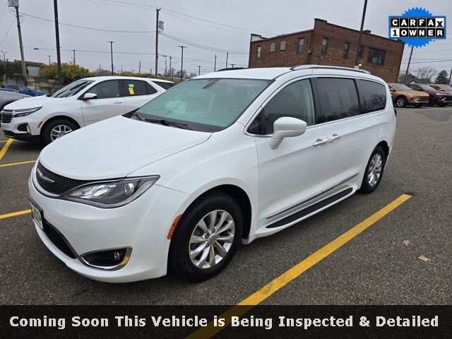 2018 Chrysler Pacifica Touring-L