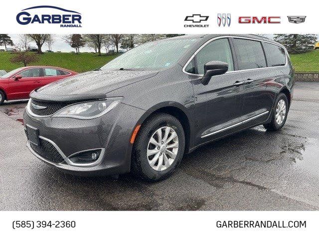 2018 Chrysler Pacifica Touring-L