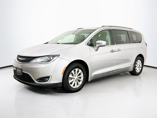 2018 Chrysler Pacifica Touring-L