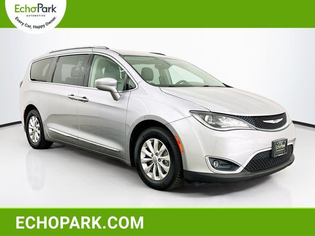 2018 Chrysler Pacifica Touring-L