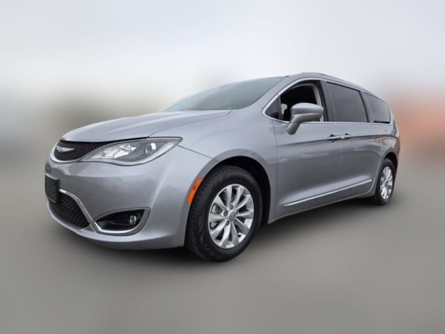 2018 Chrysler Pacifica Touring-L