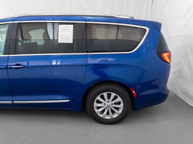 2018 Chrysler Pacifica Touring-L