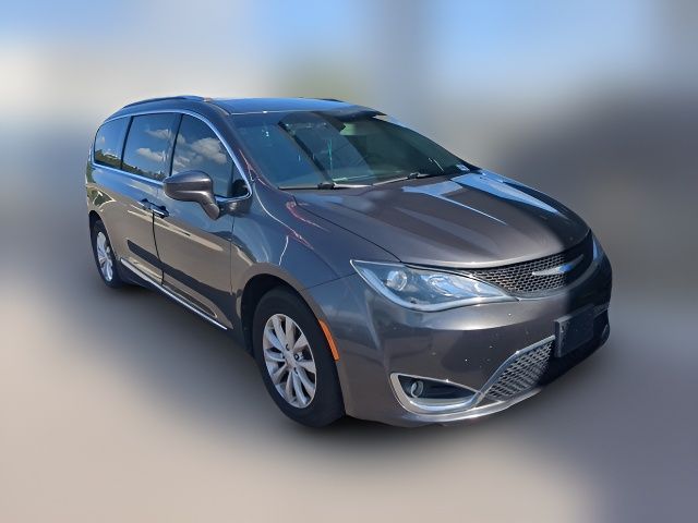 2018 Chrysler Pacifica Touring-L