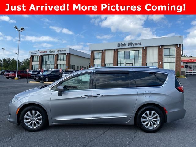 2018 Chrysler Pacifica Touring-L