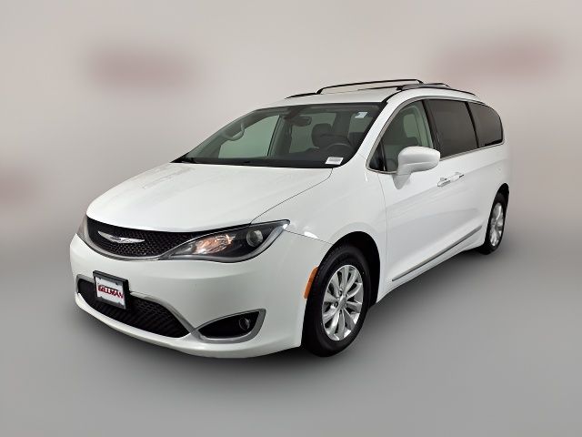 2018 Chrysler Pacifica Touring-L