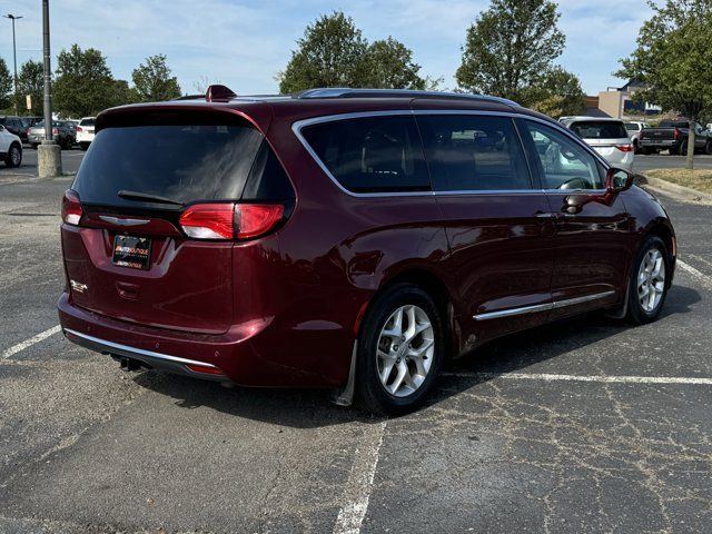 2018 Chrysler Pacifica Touring-L