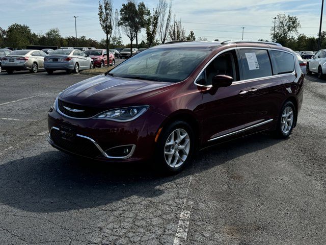 2018 Chrysler Pacifica Touring-L