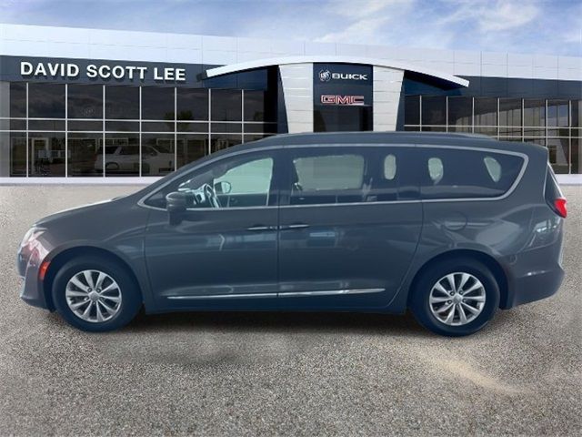 2018 Chrysler Pacifica Touring-L