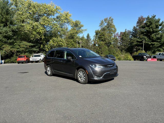 2018 Chrysler Pacifica Touring-L