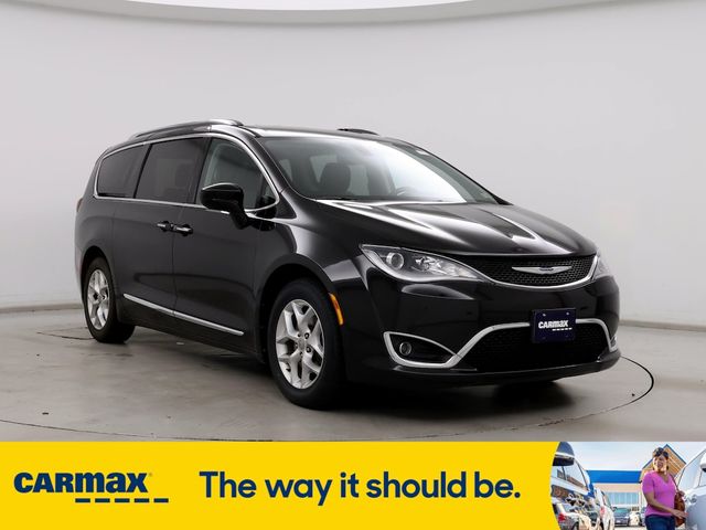 2018 Chrysler Pacifica Touring-L