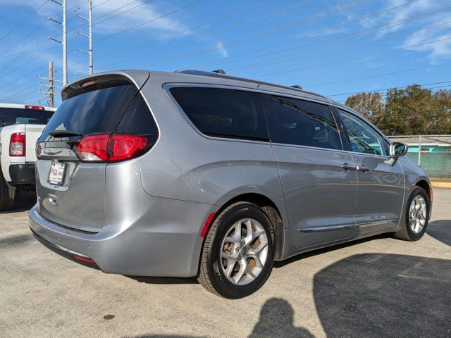 2018 Chrysler Pacifica Touring-L