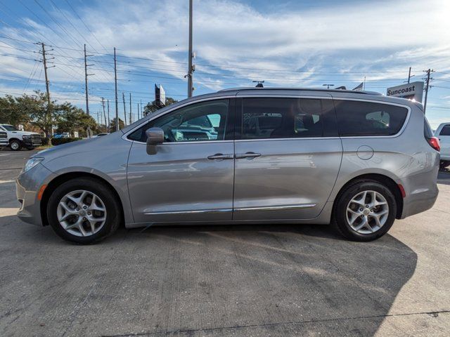 2018 Chrysler Pacifica Touring-L