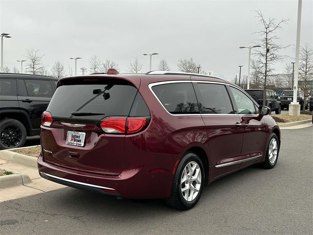 2018 Chrysler Pacifica Touring-L