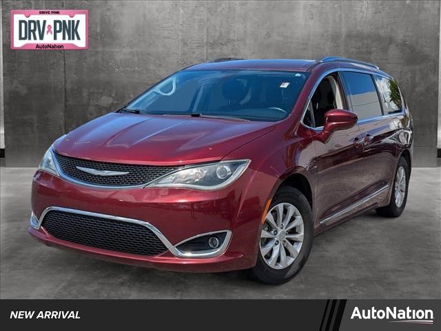 2018 Chrysler Pacifica Touring-L