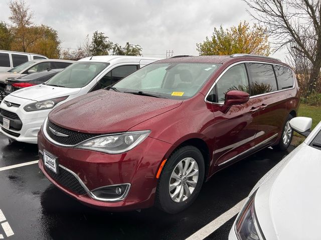 2018 Chrysler Pacifica Touring-L