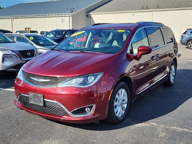 2018 Chrysler Pacifica Touring-L