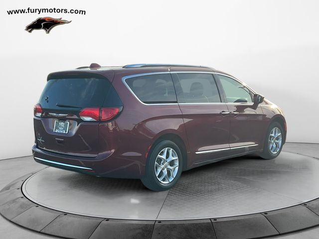 2018 Chrysler Pacifica Touring-L