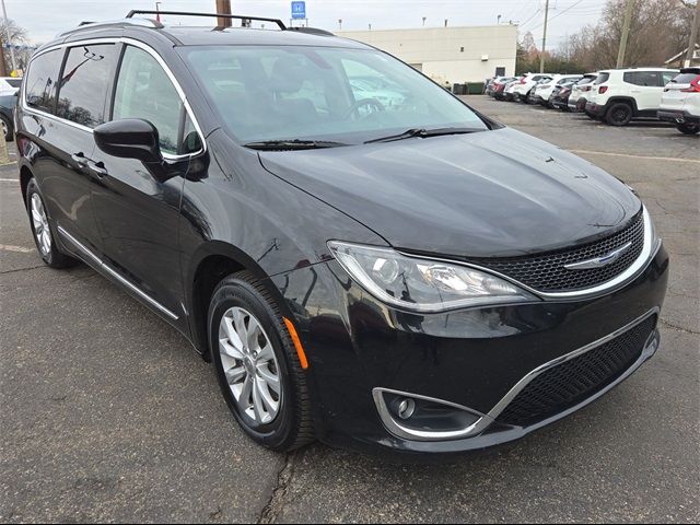 2018 Chrysler Pacifica Touring-L