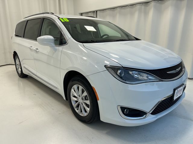 2018 Chrysler Pacifica Touring-L