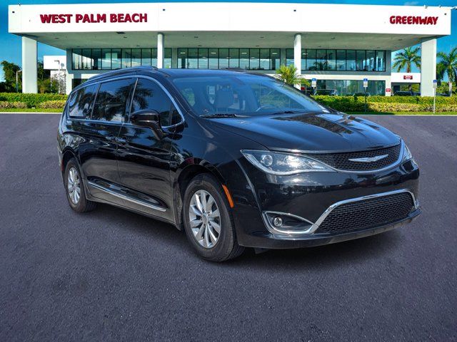 2018 Chrysler Pacifica Touring-L