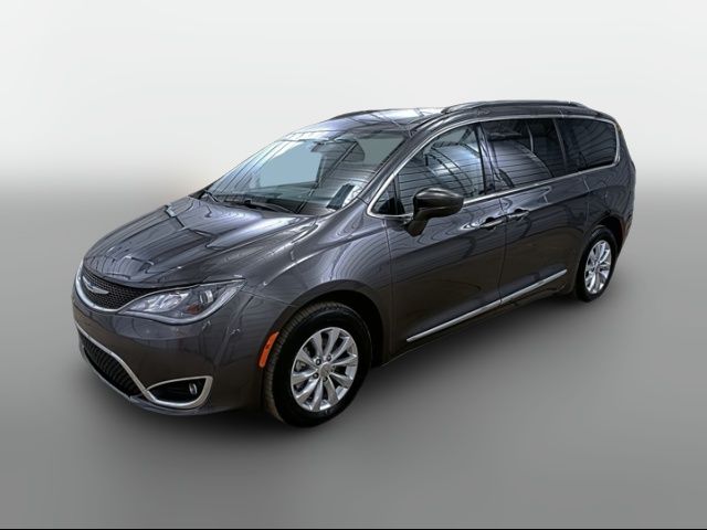 2018 Chrysler Pacifica Touring-L