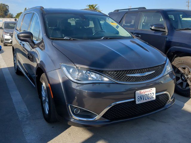 2018 Chrysler Pacifica Touring-L